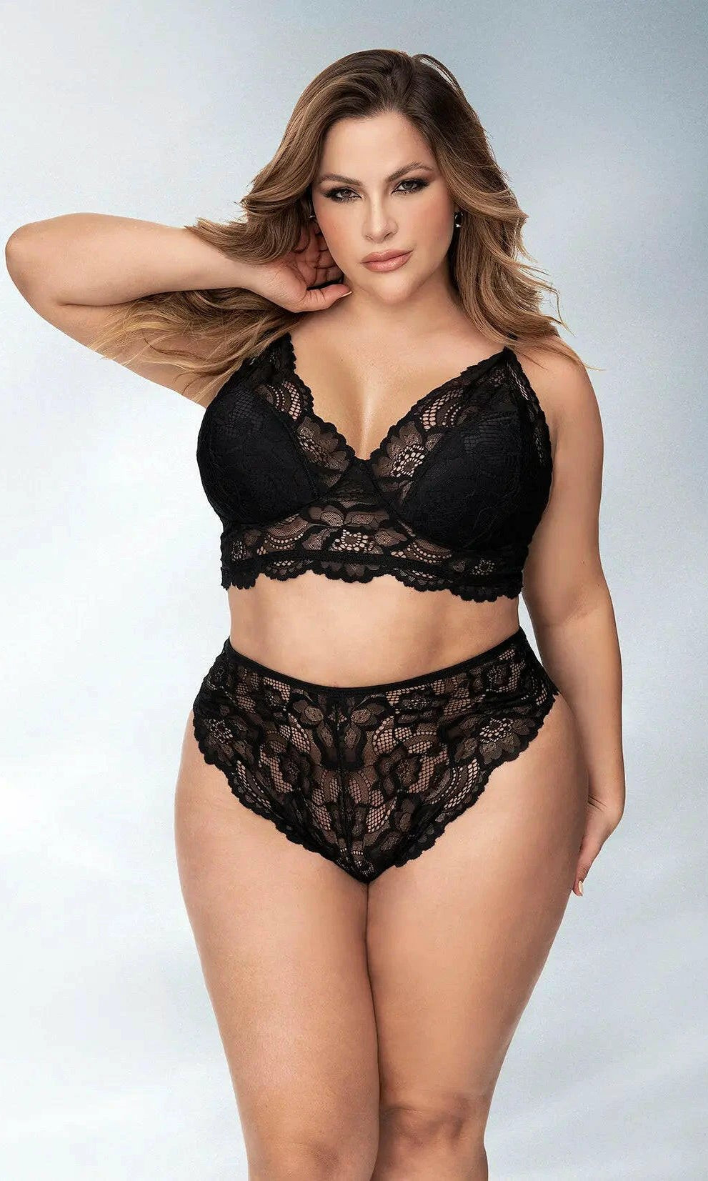 Delicate Floral Lace 2 Piece Set by Mapalé