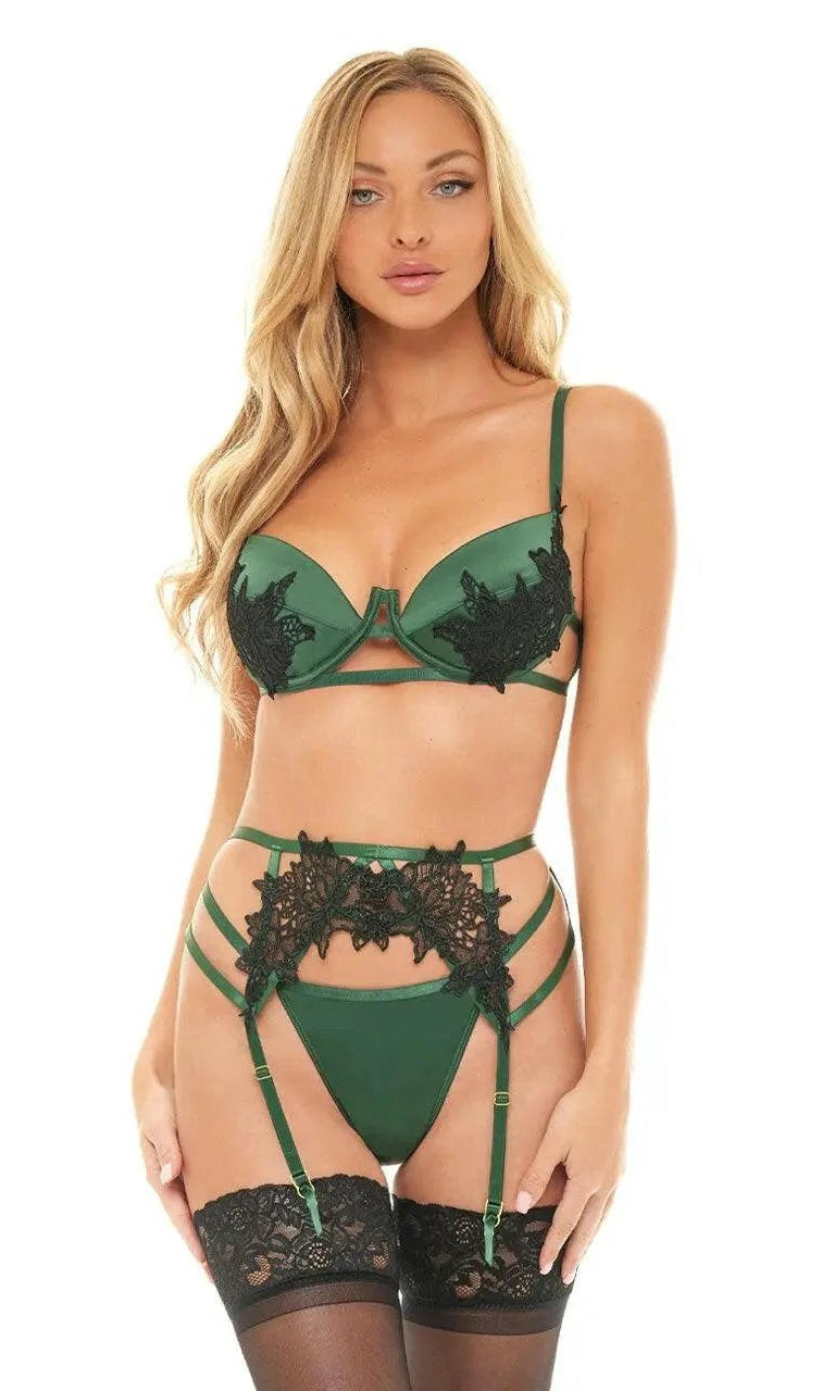 Jeri Applique Detail 3 Piece Set by Oh La La Cheri