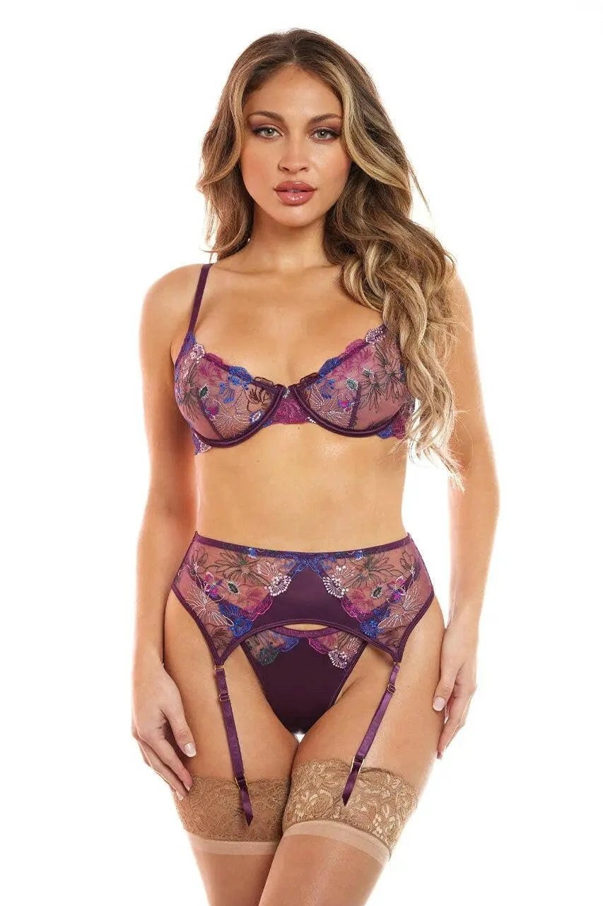 Londynn Floral Embroidered 3 Piece Set by Oh La La Cheri
