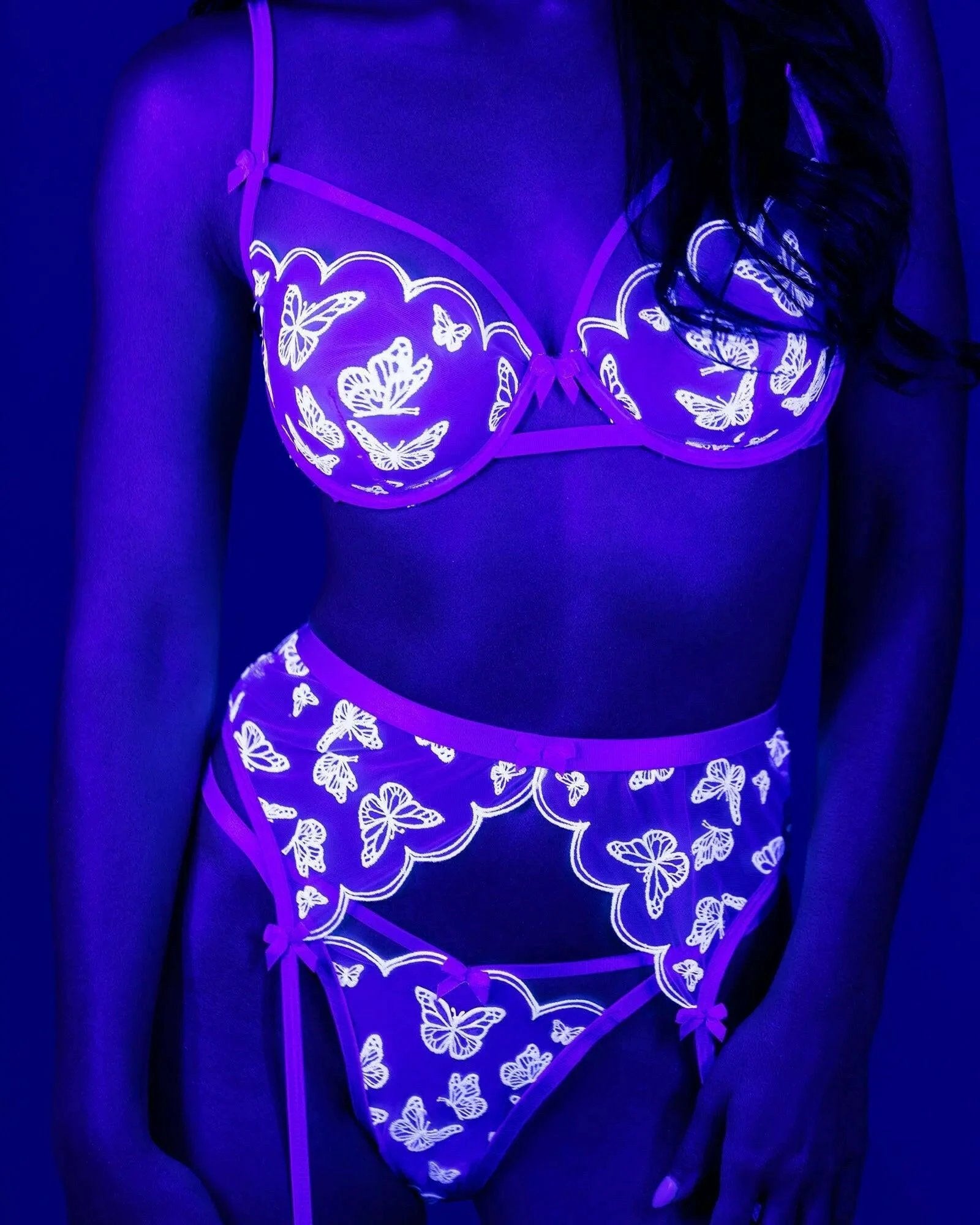 Butterfly Glow 3 Piece Set by Roma Confidential