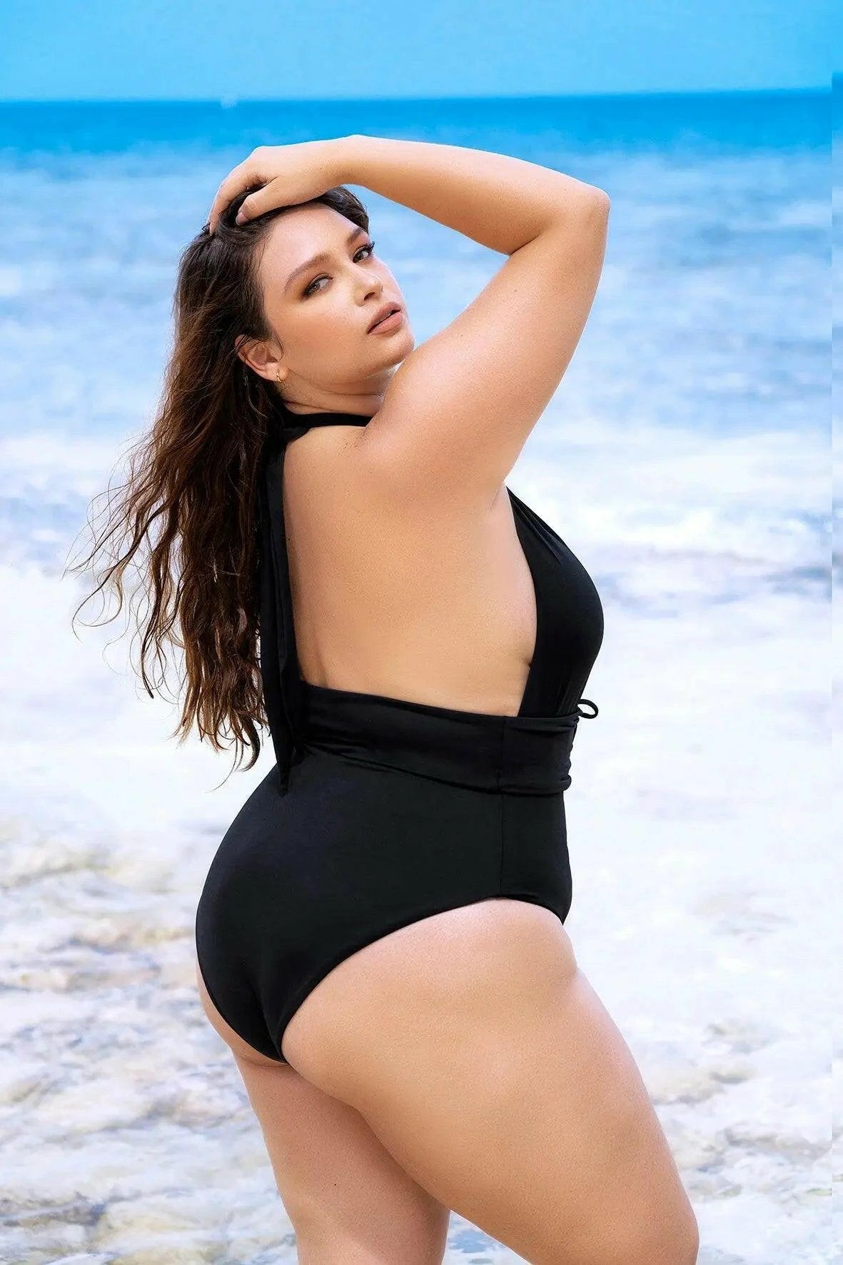 Halter Neck One Piece Swimsuit by Mapalé
